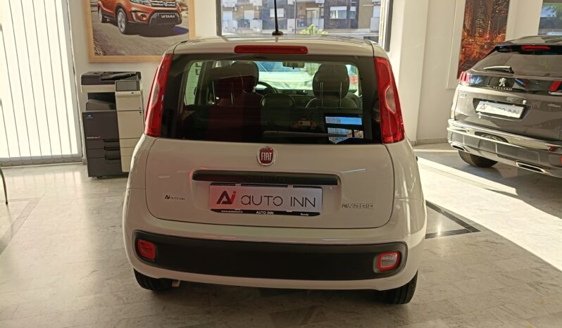 
								Fiat Panda 1.0 hybrid full									